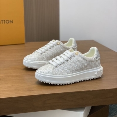 Louis Vuitton Low Shoes